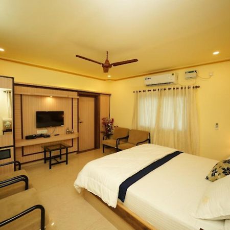 Shradha Luxury Room Calangute Esterno foto